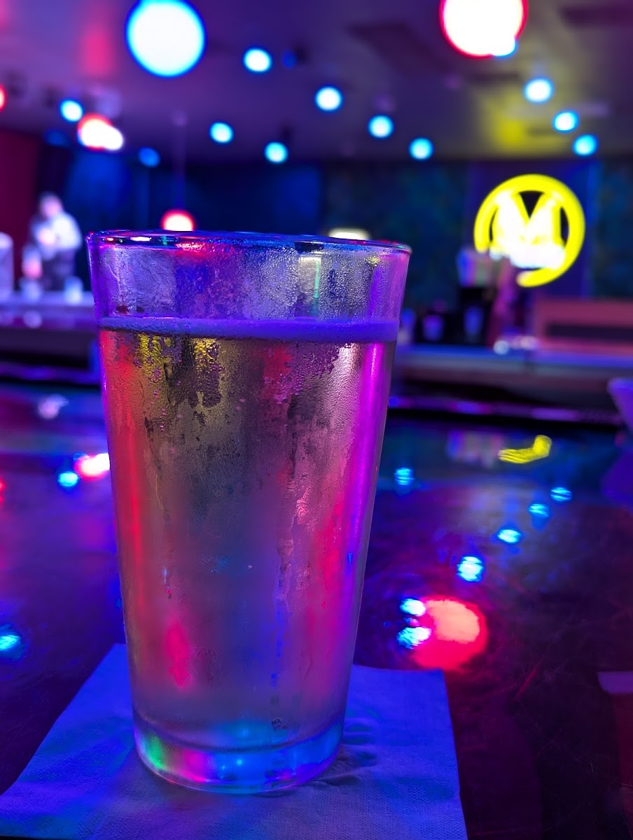 Morenas Latin Bar & Grill-7